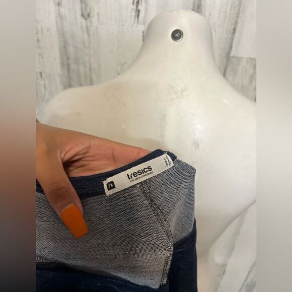 Blue blouse - Picture 2 of 5